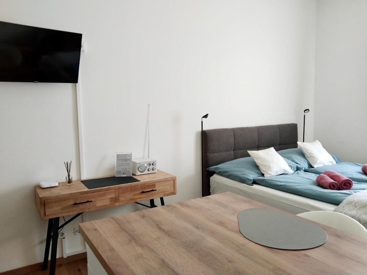 Air-Conditioned, Quiet Apartment - Center Of Sankt Poelten - Smart Tv Exteriör bild